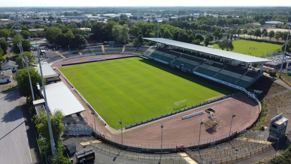 Das städtische Stadion an der Hammer Straße aus der Luft